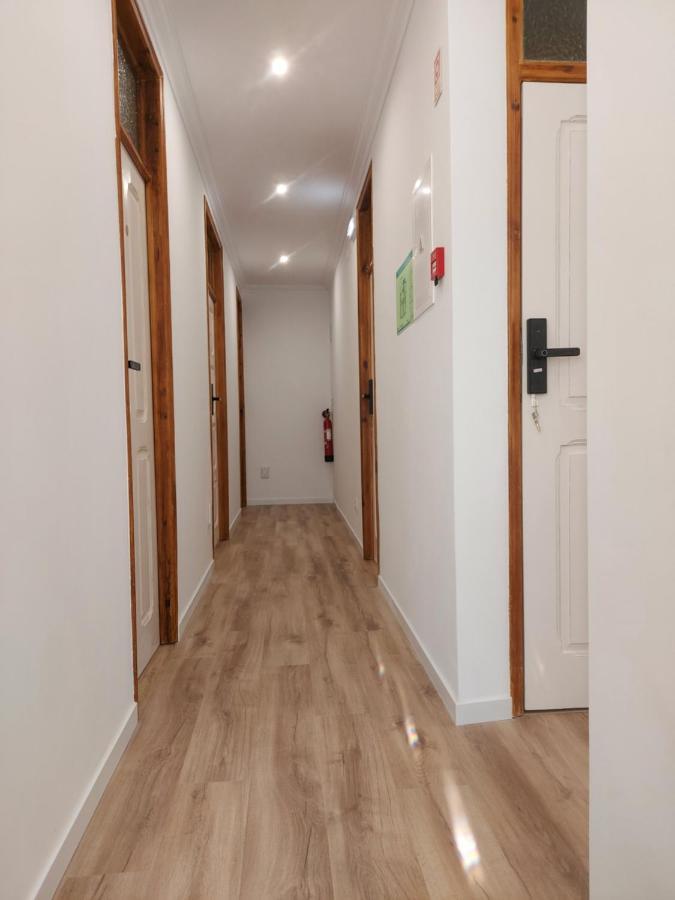 Wolley - Peniche Guesthouse Exterior foto