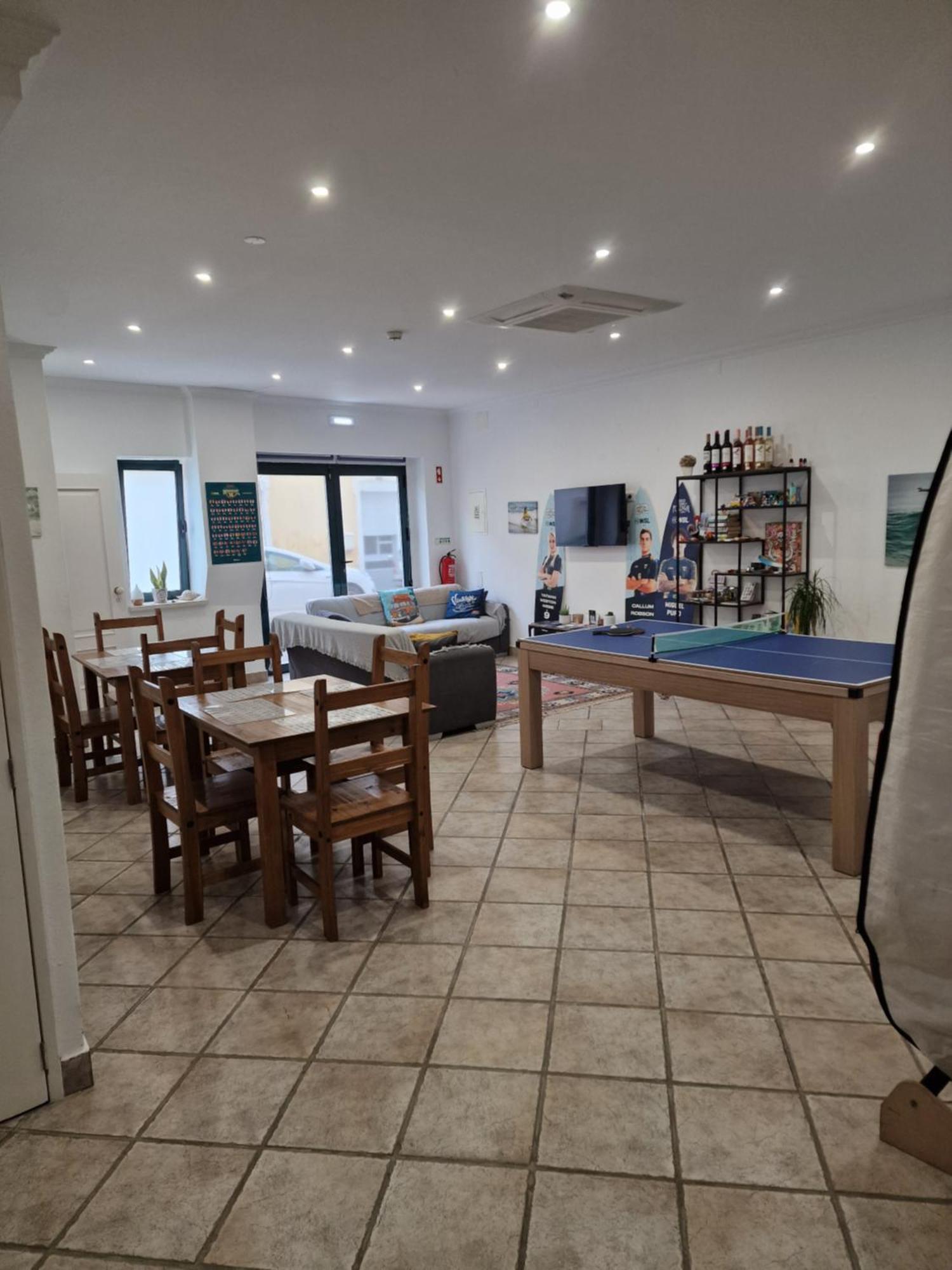 Wolley - Peniche Guesthouse Exterior foto